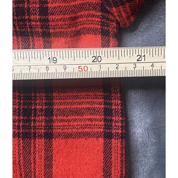 Saint Morta Flannel Shirt Men's Medium Red Tartan Plaid Long Sleeve Streetwear - Picture 5 of 6